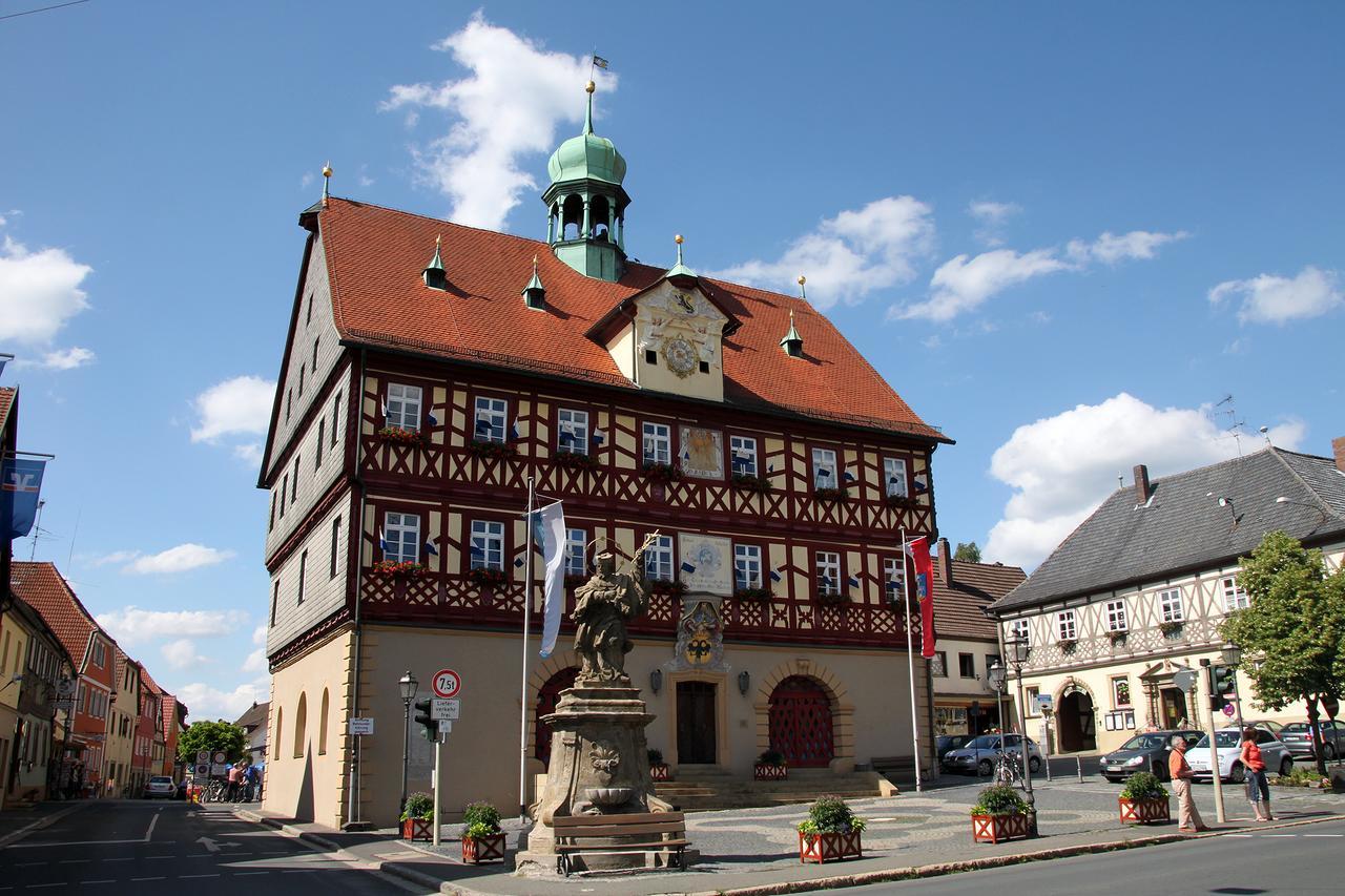 Ferienwohnung Haus Staffelbergblick Bad Staffelstein Esterno foto